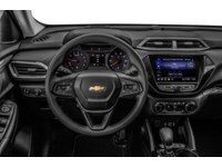 2022 Chevrolet Trailblazer FWD 4dr LT Interior Shot 3