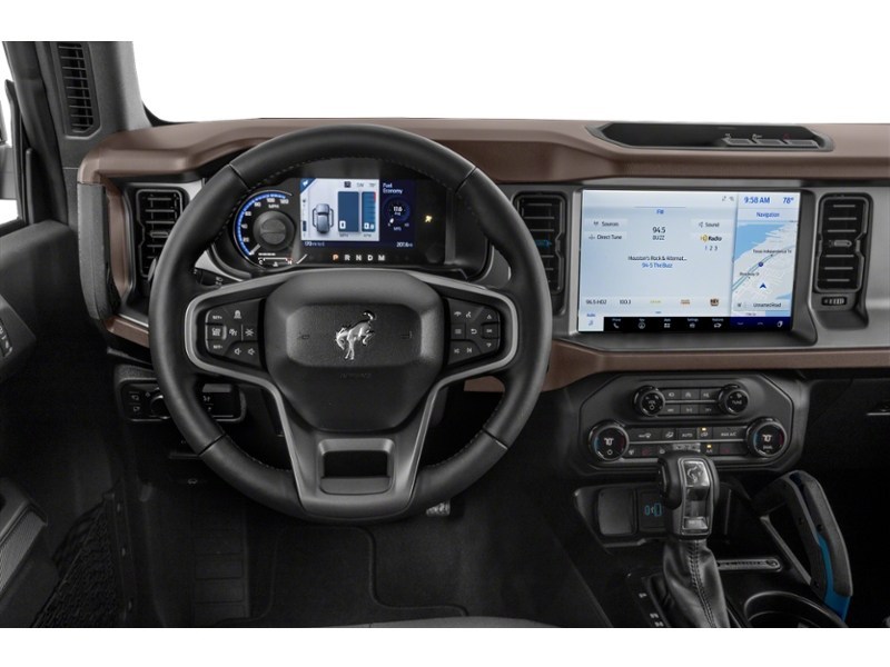 2022 Ford Bronco Outer Banks | 4X4 | 2.3L |LUX PKG |HARD TP|LEATHER Interior Shot 3