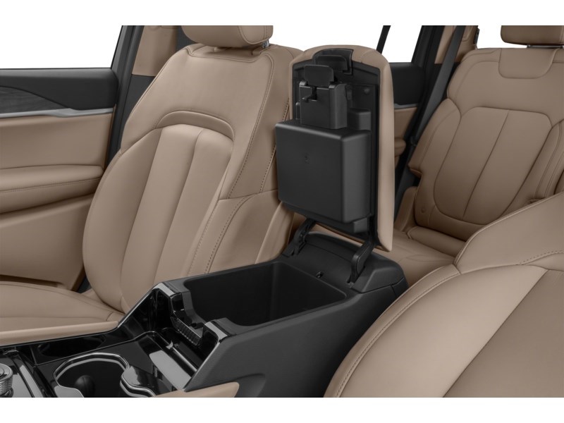 2021 Jeep Grand Cherokee L Altitude 4x4 Interior Shot 7