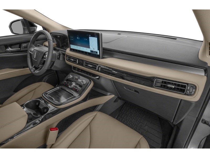 2023 Lincoln Nautilus Reserve Interior Shot 1