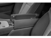 2022 Nissan Rogue AWD SV Interior Shot 7