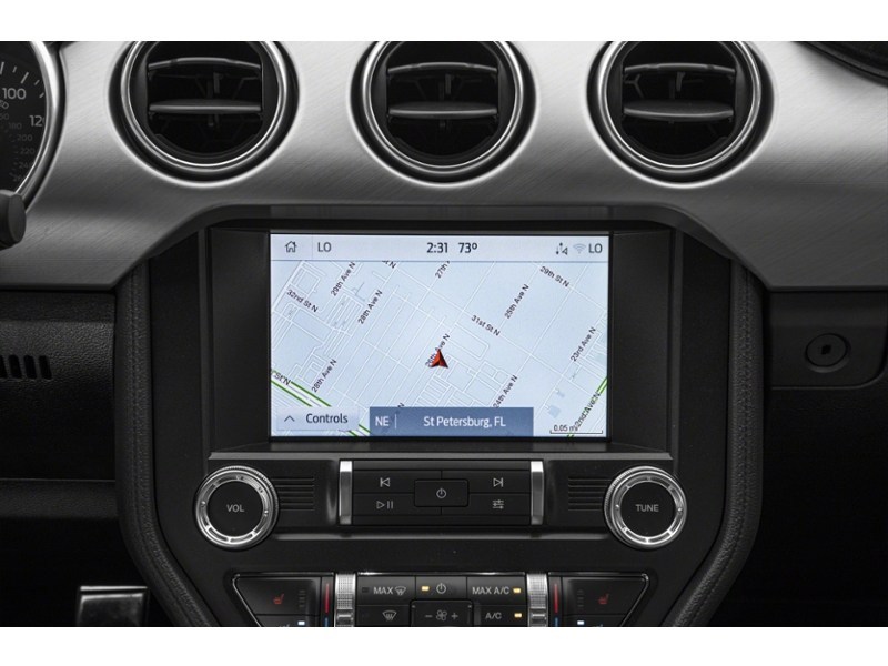 2022 Ford Mustang EcoBoost Convertible Interior Shot 8