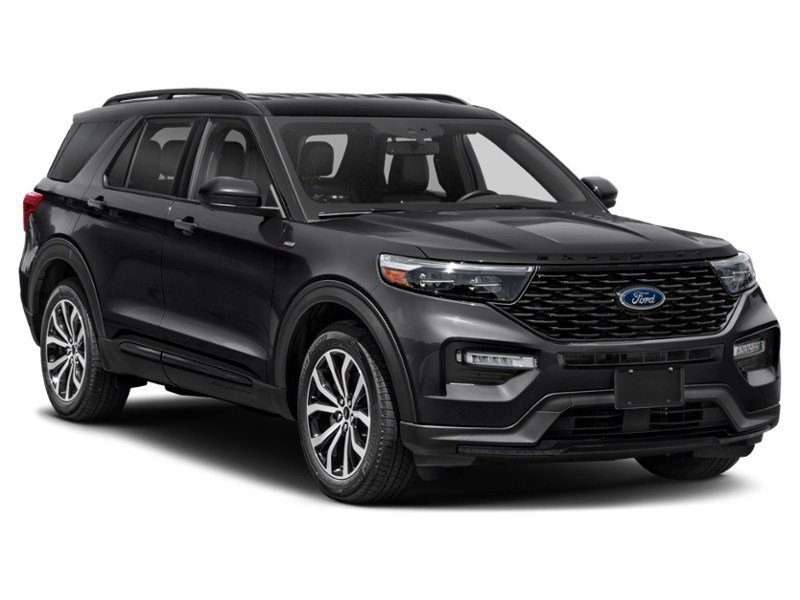 2022 Ford Explorer ST-Line 4WD Exterior Shot 8