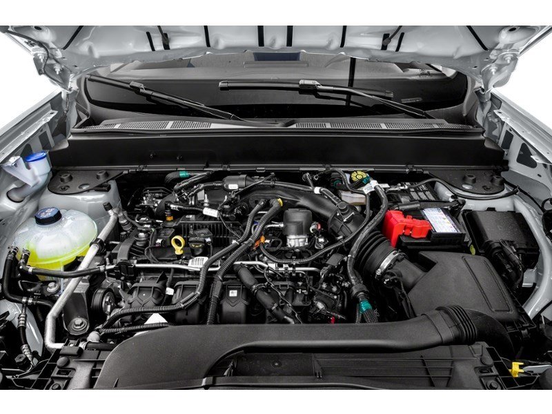 2022 Ford Maverick XLT FWD SuperCrew Exterior Shot 3