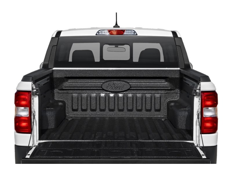 2022 Ford Maverick LARIAT AWD SuperCrew Exterior Shot 4