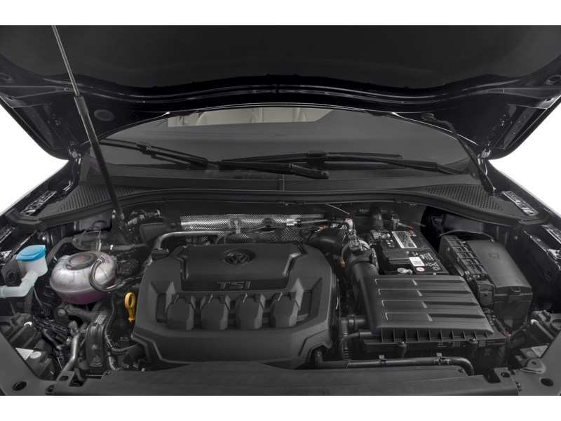 2023 Volkswagen Tiguan Comfortline R-Line Black Edition 4MOTION Exterior Shot 3