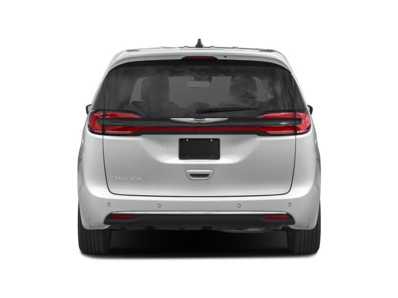 2023 Chrysler Pacifica Touring L FWD Exterior Shot 7