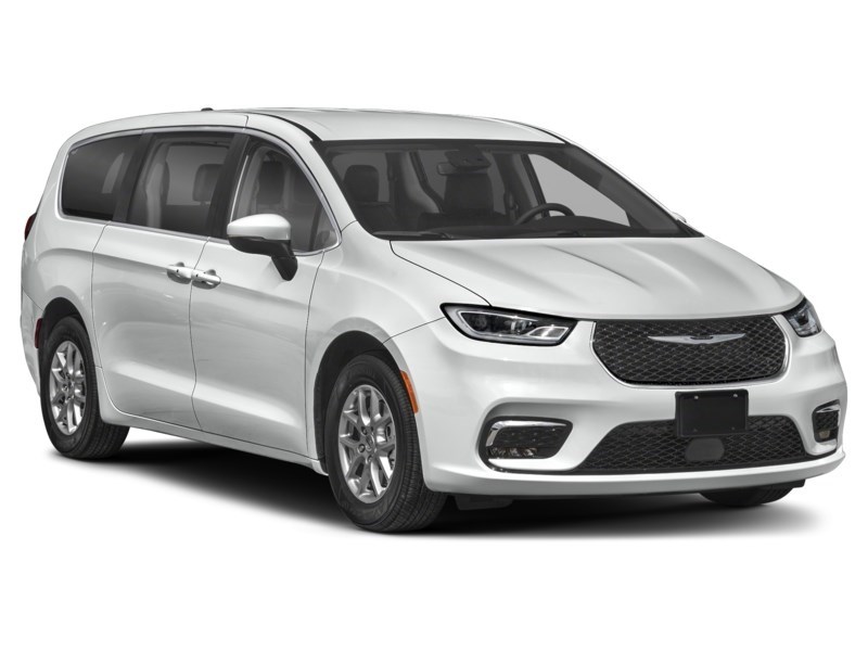 2023 Chrysler Pacifica Touring L FWD Exterior Shot 8