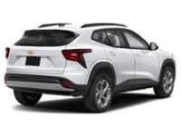 2026 Chevrolet Trax FWD 4dr LT Exterior Shot 2