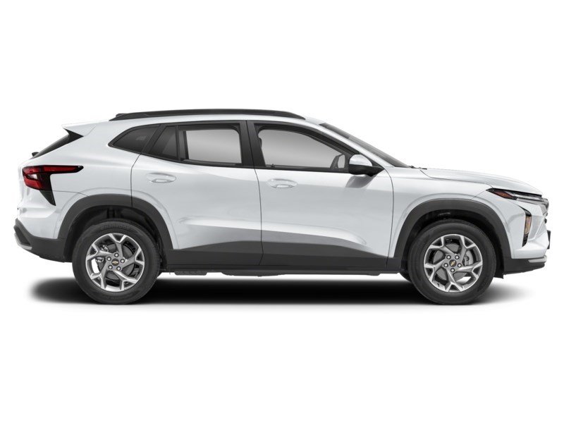 2026 Chevrolet Trax FWD 4dr 1RS Exterior Shot 10