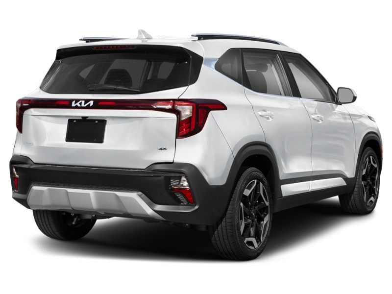 2024 Kia Seltos SX AWD w/Black Interior Exterior Shot 2