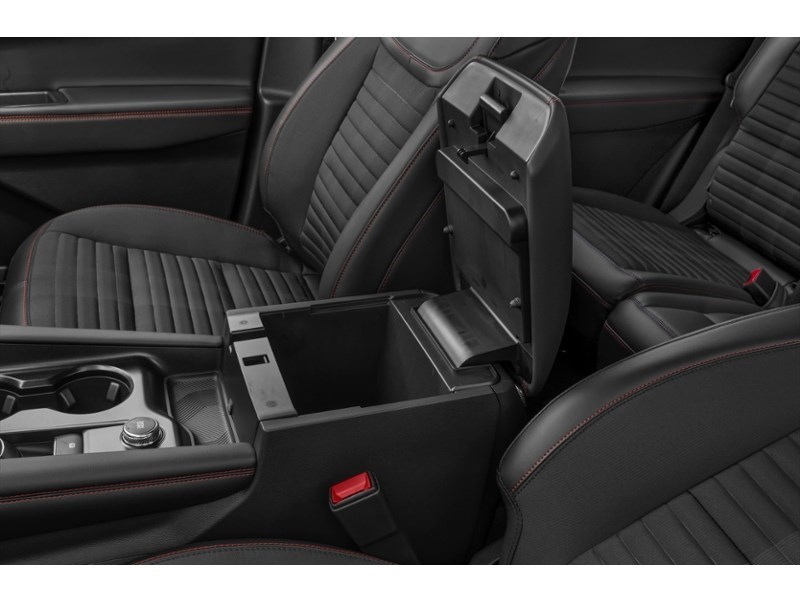 2026 Ford Explorer ST-Line 4WD Interior Shot 7