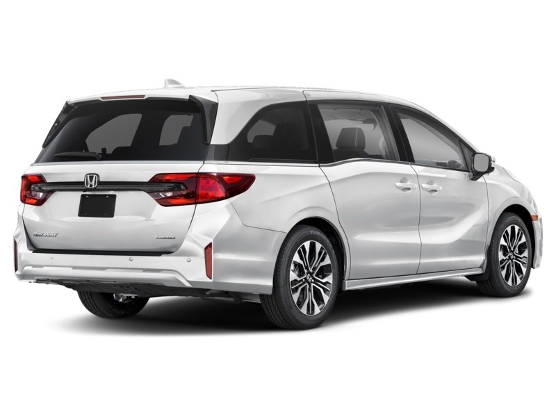 2026 Honda Odyssey Touring Auto Platinum White Pearl  Shot 2