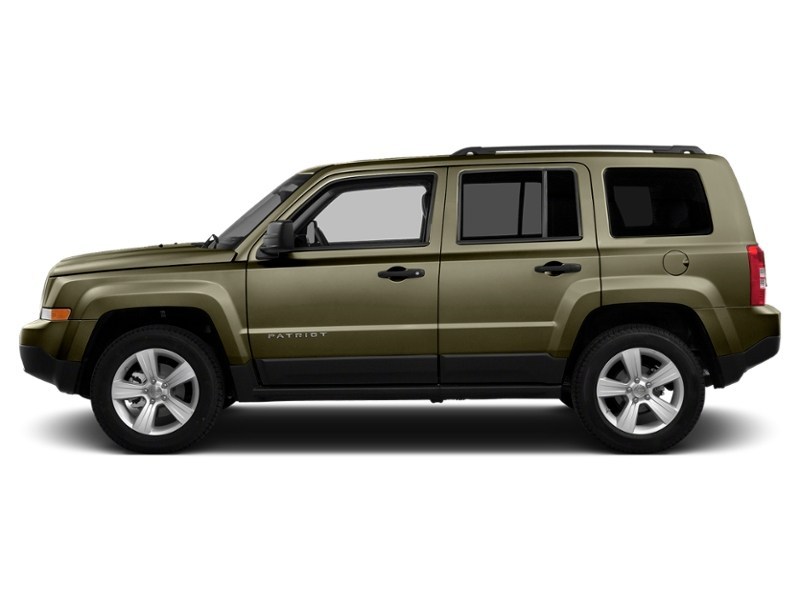 2016 Jeep Patriot 4WD 4dr High Altitude Eco Green Pearl  Shot 18