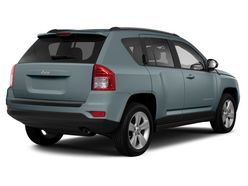 2013 Jeep Compass 4WD 4dr North Winter Chill Pearlcoat  Shot 8