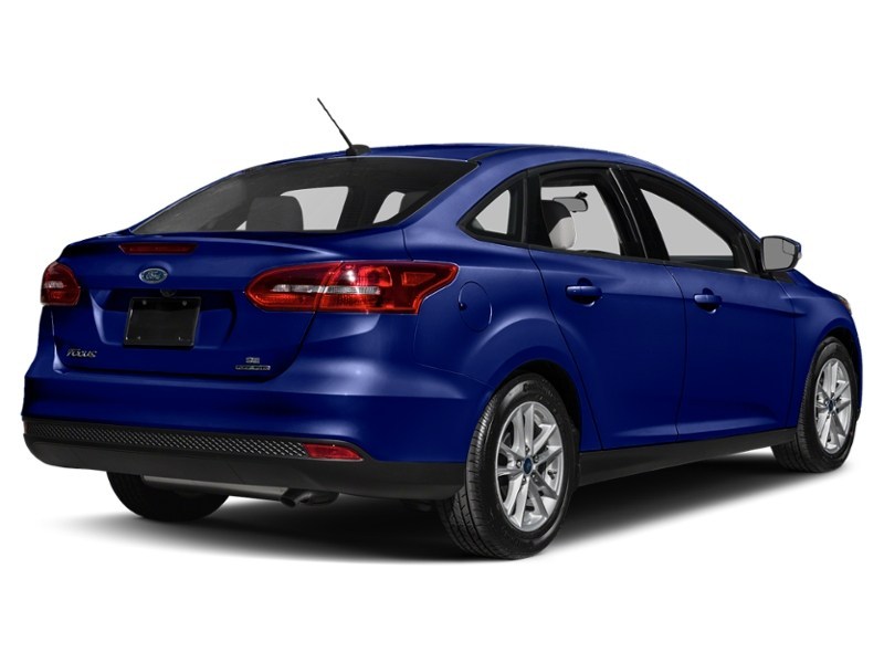 2015 Ford Focus 4dr Sdn SE Performance Blue Metallic  Shot 14