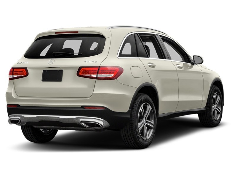 2018 Mercedes-Benz GLC 300 GLC 300 4MATIC SUV Polar White  Shot 18