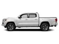 2017 Toyota Tacoma 4WD Double Cab V6 TRD Sport|Accident Free|Safetied Alpine White  Shot 9