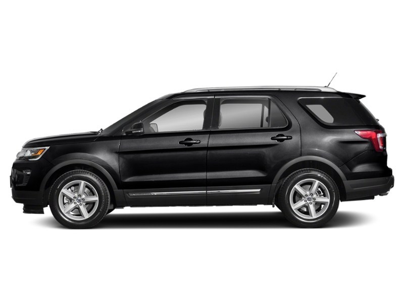 2018 Ford Explorer XLT 4WD Shadow Black  Shot 23