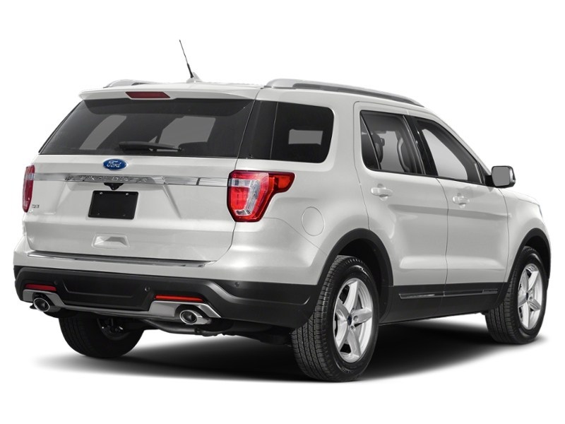 2018 Ford Explorer XLT 4WD Oxford White  Shot 50