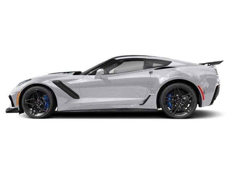 2019 Chevrolet Corvette 2dr ZR1 Cpe w/3ZR Blade Silver Metallic  Shot 39