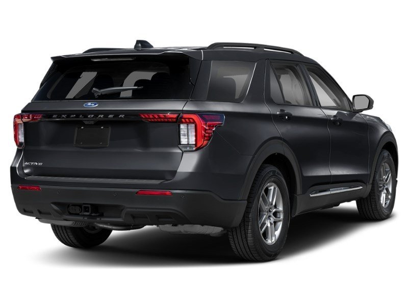 2026 Ford Explorer Active w/200A Pkg 4WD Agate Black Metallic  Shot 2