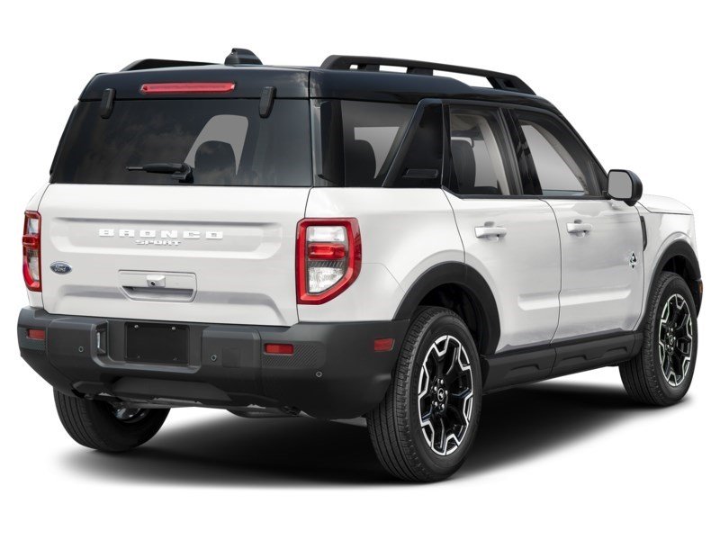 2026 Ford Bronco Sport Outer Banks | 4X4 | 1.5L | TECH | ROOF Oxford White  Shot 2
